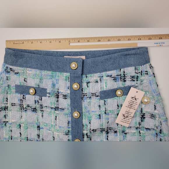 Nanette Lepore Tweed Skirt Women’s Size S Pearl Button Lite Blue Multi Plaid New - Picture 9 of 12